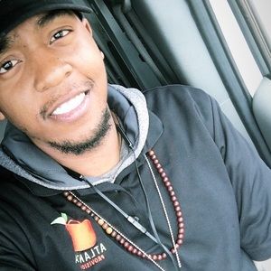 Meet your Posher, Phillip